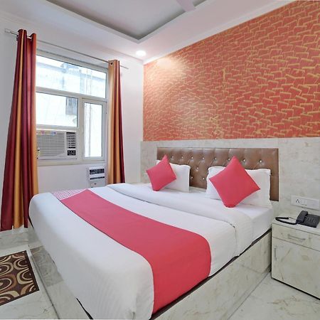 Hotel O Kanak Palace New Delhi Exterior photo